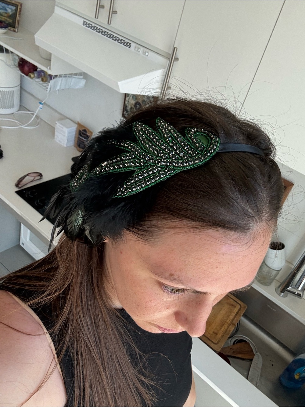 Green Beaded Feather Headband - Elegant Women’s Hair Accessory